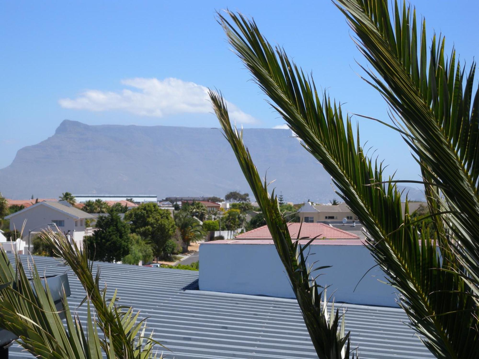 Capetown 4U Guesthouse Bloubergstrand Exteriör bild