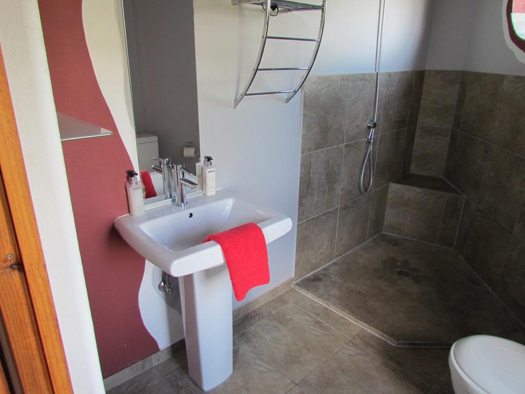 Capetown 4U Guesthouse Bloubergstrand Exteriör bild