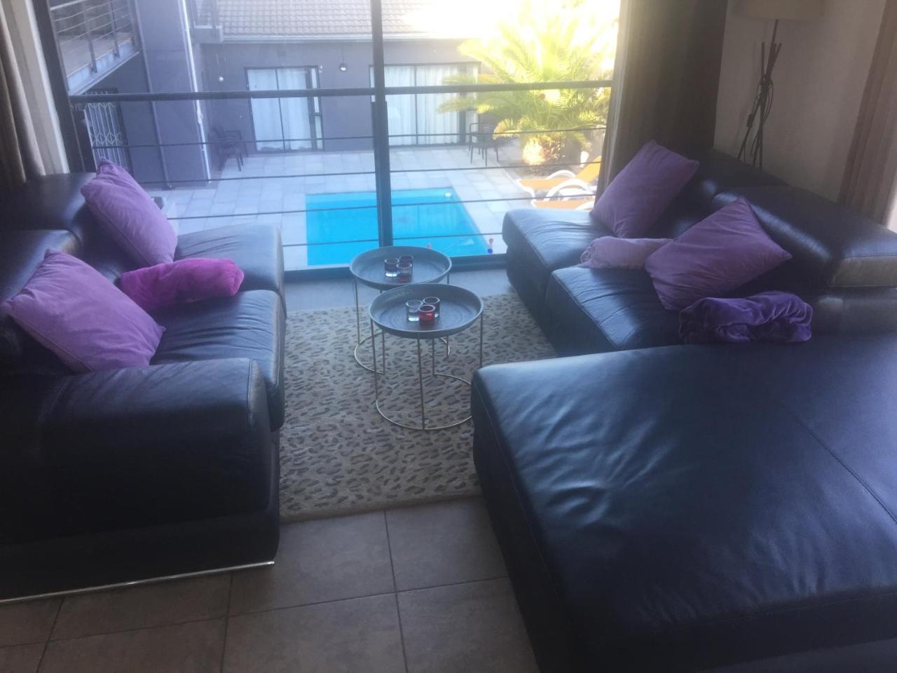 Capetown 4U Guesthouse Bloubergstrand Exteriör bild