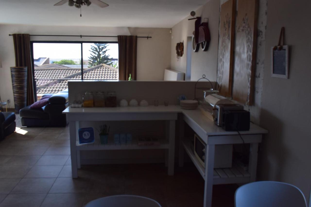 Capetown 4U Guesthouse Bloubergstrand Exteriör bild